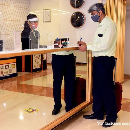 Oyo 16123 Chandana Deluxe Bangalore Dış mekan fotoğraf
