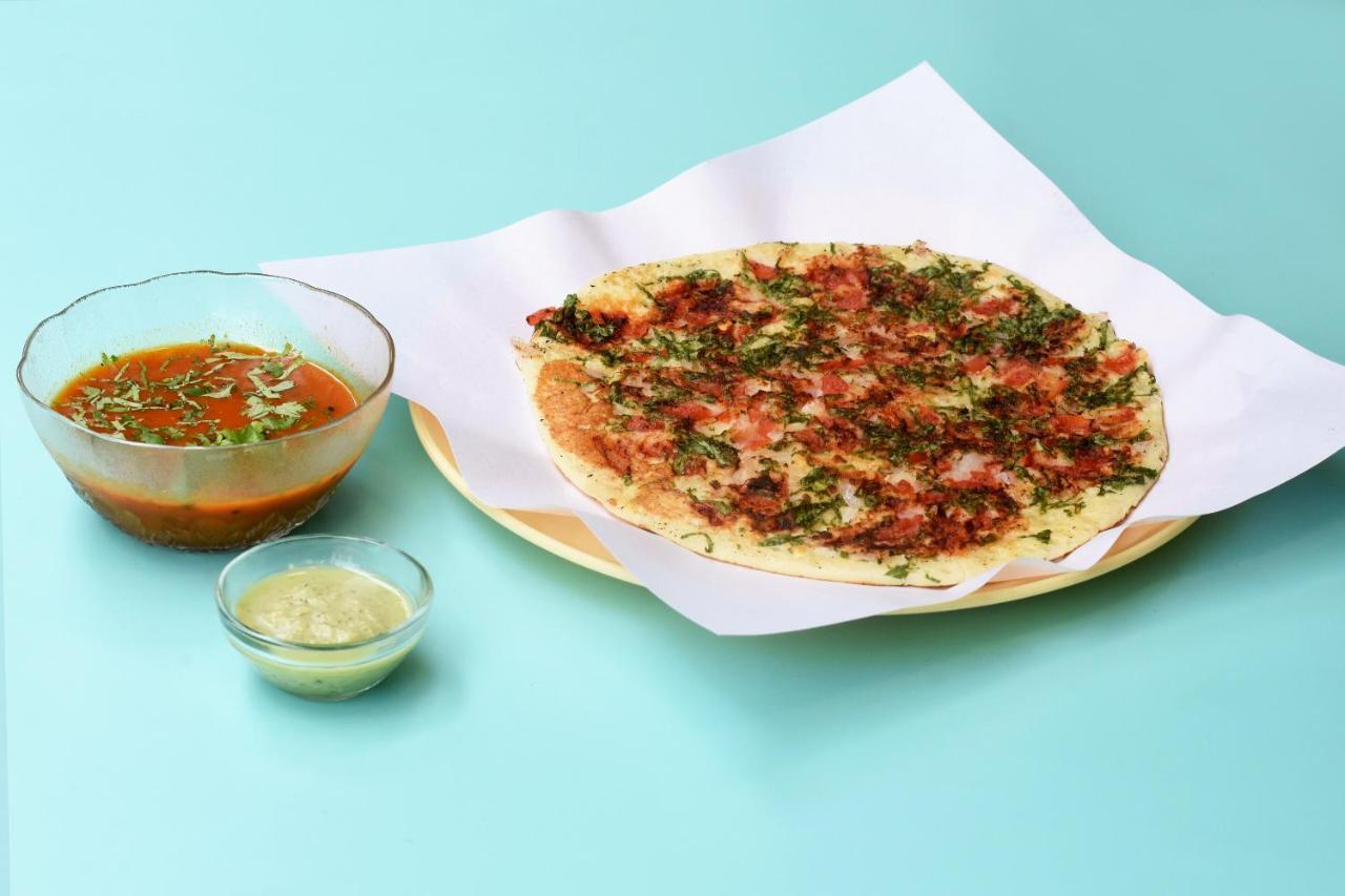 Oyo 16123 Chandana Deluxe Bangalore Dış mekan fotoğraf