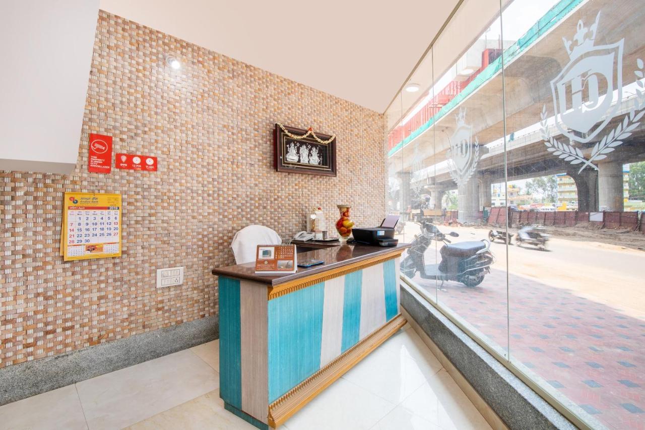 Oyo 16123 Chandana Deluxe Bangalore Dış mekan fotoğraf